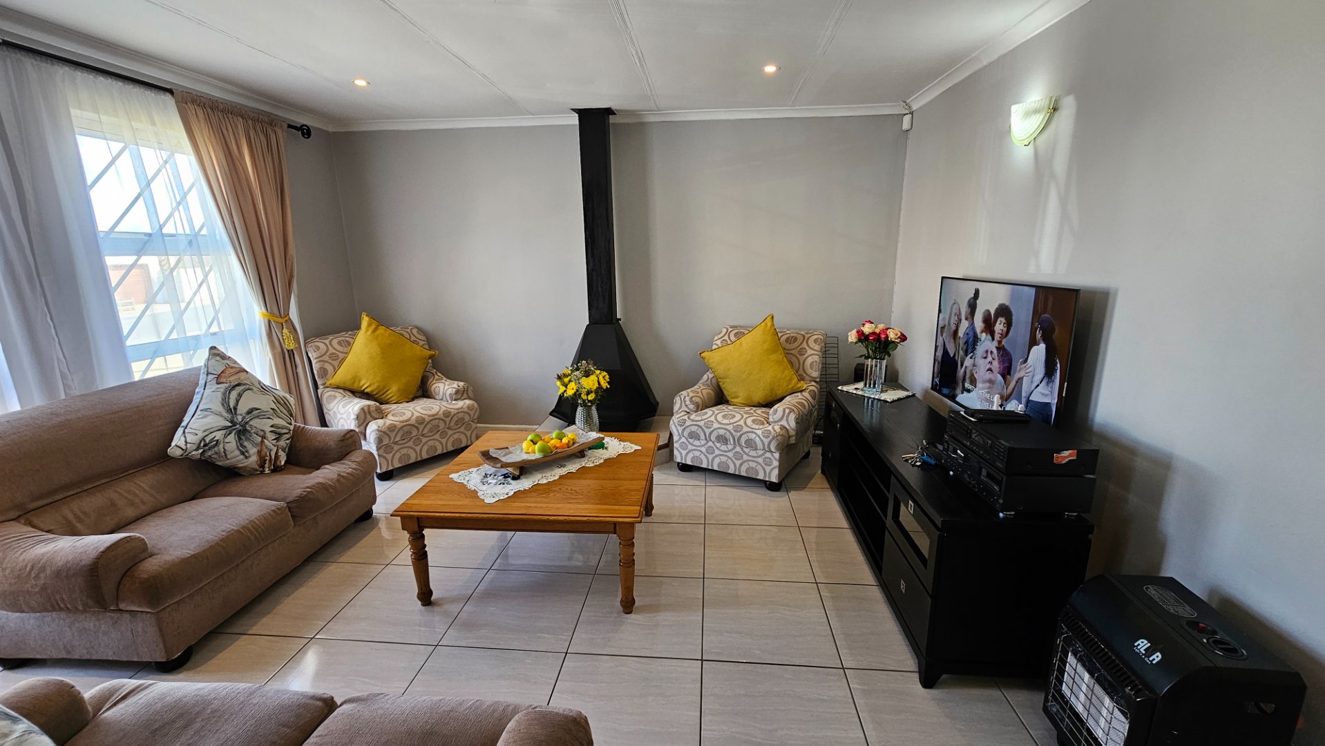 3 Bedroom Property for Sale in Strandfontein Village Western Cape